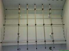 Grid for equipment in Fume cupboard