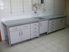 LRS TK 390 Laboratory work bench with sink Vemil